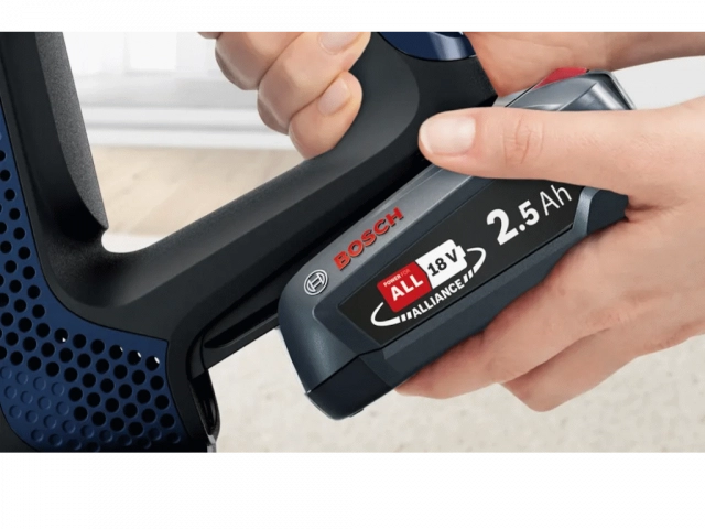 Štapni usisivač Bosch BBS611MAT